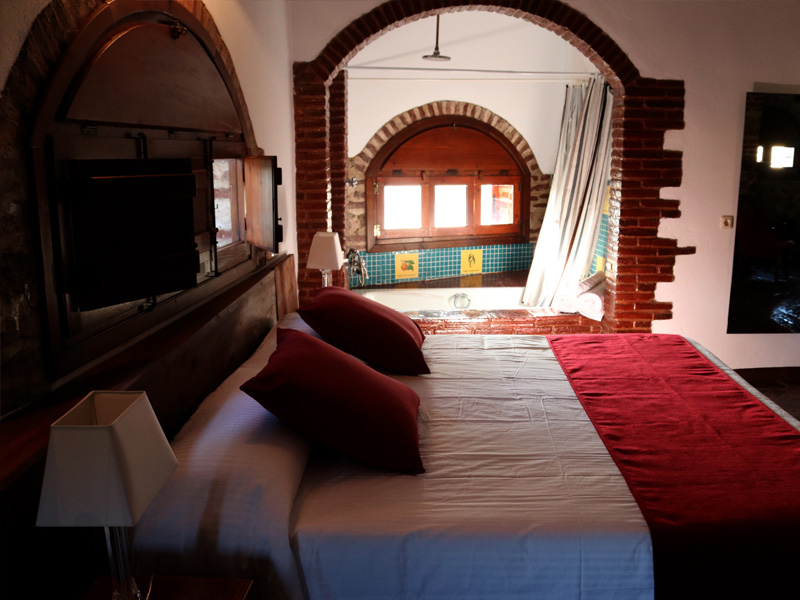 hotel monasterio extremadura rocamador habs junior suite 6