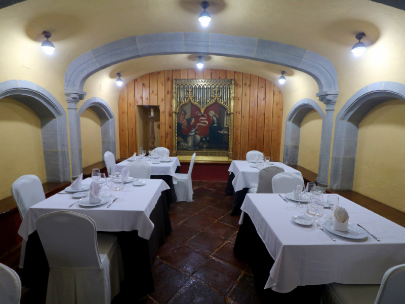 hotel monasterio iglesia-2 iglesia hotel monasterio rocamador